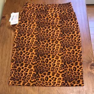 LuLaRoe Cheetah Cassie skirt SMALL